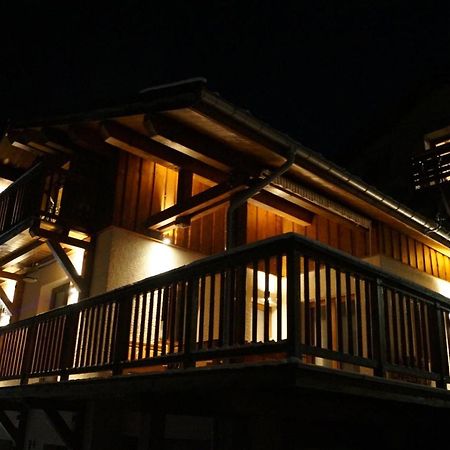 Chalet soFlo -5 FLOCONS OR - 3 Vallées - Saint-Martin-de-Belleville-9personnes-130m2 Exterior foto